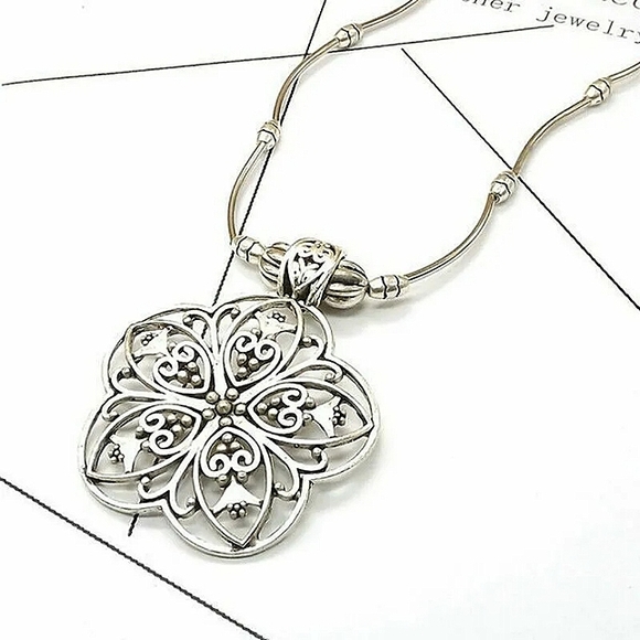 Flower Necklace - Picture 3 of 5